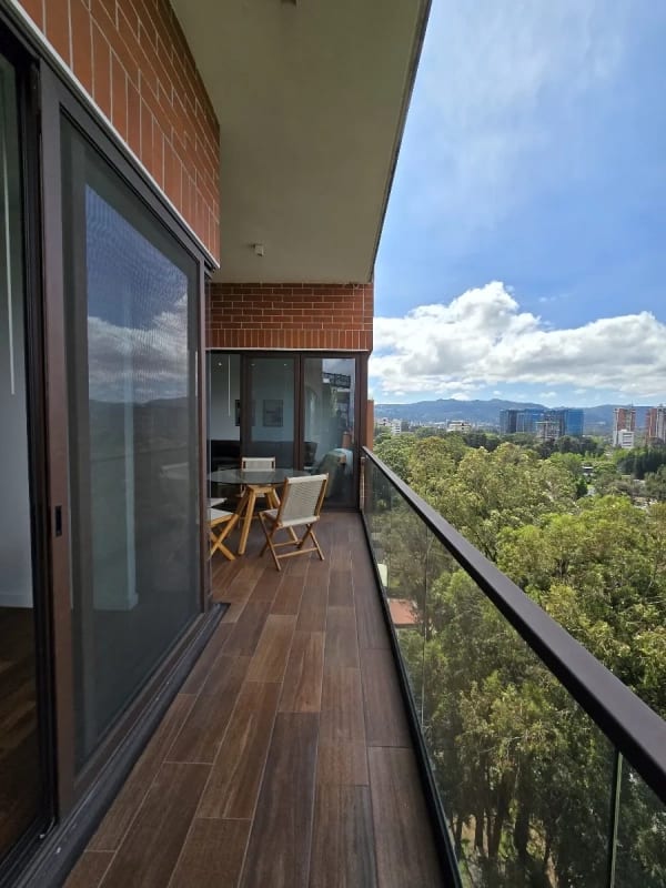Se Alquila Apto Con o Sin Muebles en Zona 10. — Apartamento en Alquiler en Zona 10, Guatemala, Ciudad — foto 15 de 17
