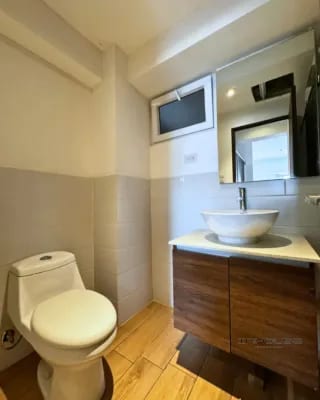 APARTAMENTO EN RENTA ZONA 12 CON BALCÓN — Apartamento en Alquiler en Zona 12, Guatemala, Ciudad — miniatura 10 de 12