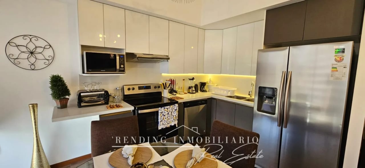 Apartamento en renta zona 10 edificio Casa Clara, 2 habitaciones 76.12 m² amueblado — Apartamento en Alquiler en Casa Clara, Zona 10, Guatemala, Ciudad — foto 11 de 16