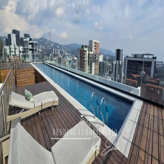 Apartamento en renta zona 10 edificio Casalini amueblado de 2 habitaciones — Apartamento en Alquiler en Casalini Diagonal 6, Zona 10, Guatemala, Ciudad — miniatura 3 de 8