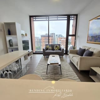 Apartamento en renta zona 10 edificio DiagoSeis 2 habitaciones + 2 parqueos — Apartamento en Alquiler en Diagoseis, Zona 10, Guatemala, Ciudad — miniatura 1 de 12