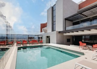 Apartamento en renta zona 10 edificio DiagoSeis 2 habitaciones + 2 parqueos — Apartamento en Alquiler en Diagoseis, Zona 10, Guatemala, Ciudad — miniatura 3 de 12