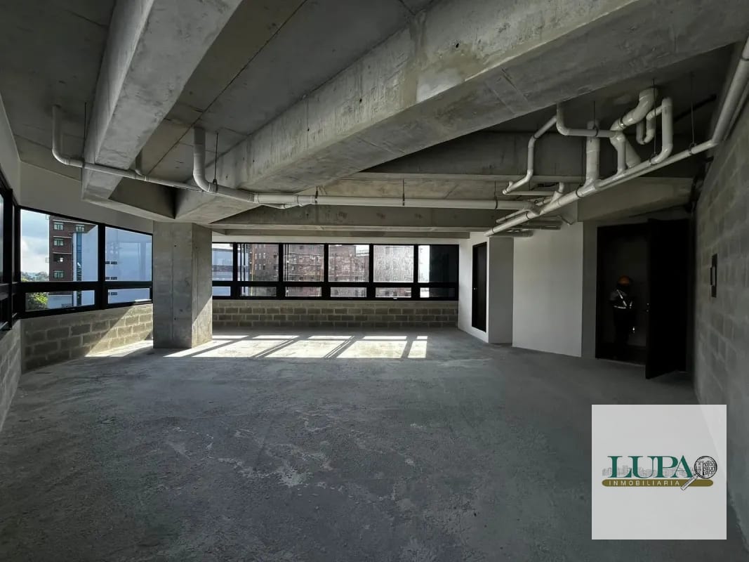 OFICINA EN VENTA O ALQUILER ZONA 4 — Oficina en Alquiler en all, Guatemala, Ciudad — foto 4 de 5
