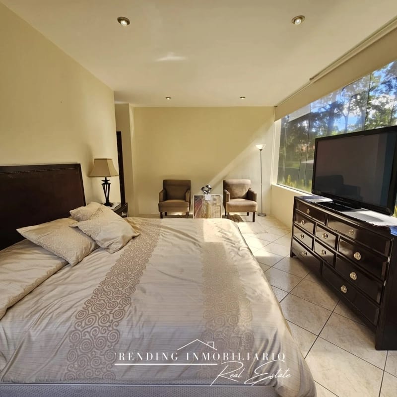 Apartamento en renta zona 10 Edificio Milenia Colonia Oakland de 3 habitaciones 198m² + 2 parqueos — Apartamento en Alquiler en Milenia, Zona 10, Guatemala, Ciudad — foto 9 de 16