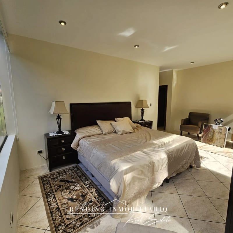 Apartamento en renta zona 10 Edificio Milenia Colonia Oakland de 3 habitaciones 198m² + 2 parqueos — Apartamento en Alquiler en Milenia, Zona 10, Guatemala, Ciudad — foto 7 de 16