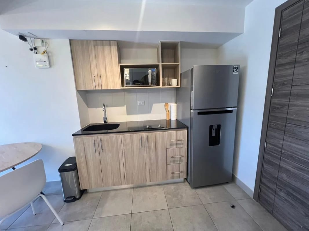 Renta-Venta apartamento Modra Zona 4 — Apartamento en Alquiler en Modra, Zona 4, Guatemala, Ciudad — foto 6 de 7
