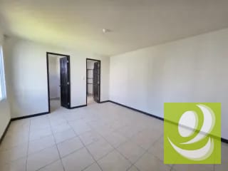 Casa en Venta en Hacienda de Las Flores — Casa en Venta en Villa Nueva, Guatemala, Ciudad — miniatura 5 de 13