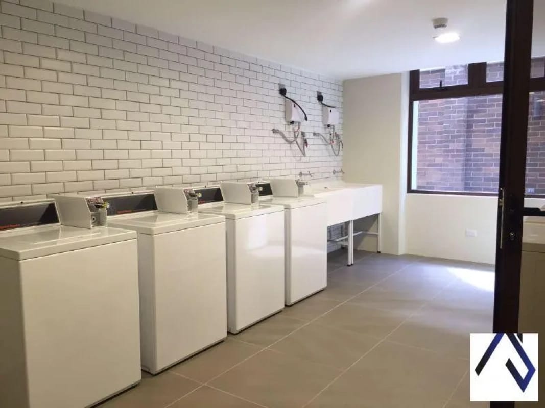 Rento apartamento Torre Barcelona Zona 9 — Apartamento en Alquiler en Torre Barcelona, Zona 9, Guatemala, Ciudad — foto 10 de 12