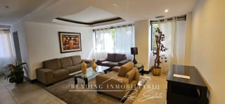 Apartamento en renta zona 10 Edificio Morada del Acueducto amueblado de 3 habitaciones 161m² + 2 parqueos — Apartamento en Alquiler en Moradas del Acueducto, Zona 10, Guatemala, Ciudad — miniatura 8 de 11