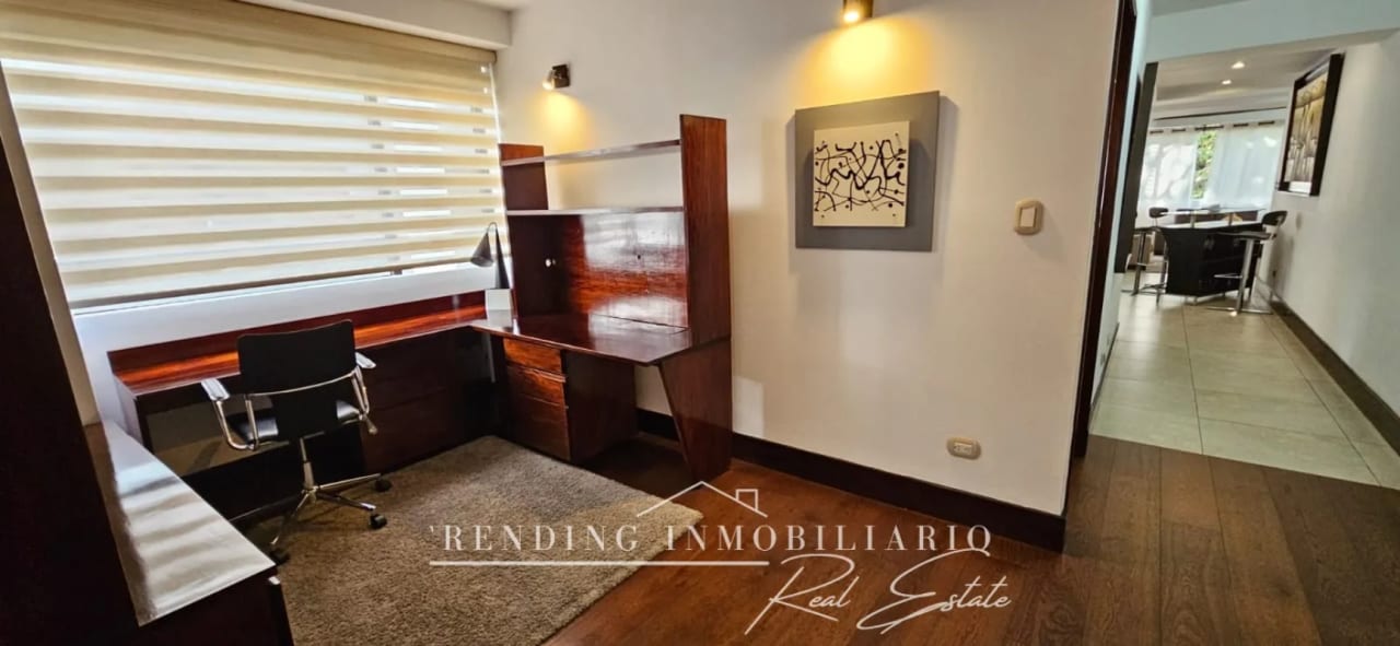 Apartamento en renta zona 10 Edificio Morada del Acueducto amueblado de 3 habitaciones 161m² + 2 parqueos — Apartamento en Alquiler en Moradas del Acueducto, Zona 10, Guatemala, Ciudad — foto 3 de 11