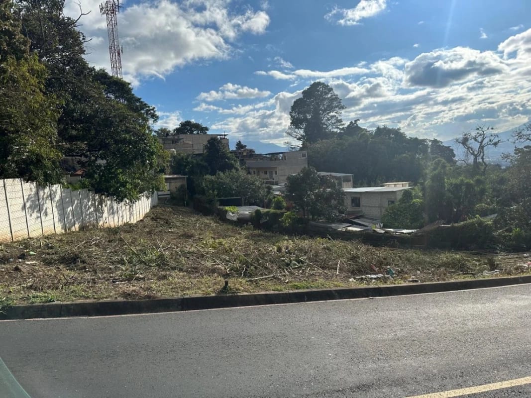 Vendo de Terrenos Planos en Santa Catarina Pinula zona 10 Guate. — Terreno en Venta en Bellas Luces, Santa Catarina Pinula, Guatemala, Ciudad — foto 4 de 7