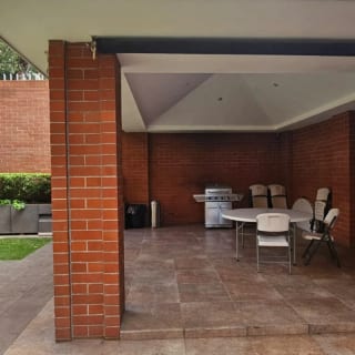 Apartamento en renta zona 10 edificio Santa María amueblado de 2 habitaciones + 2 parqueos — Apartamento en Alquiler en Santa María, Zona 10, Guatemala, Ciudad — miniatura 2 de 12
