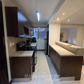 Apartamento en renta zona 14 edificio Cobella de una habitación + un parqueo — Apartamento en Alquiler en Cobella, Zona 14, Guatemala, Ciudad — miniatura 8 de 8