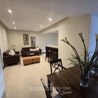 Apartamento en renta zona 14 edificio Cobella de una habitación + un parqueo — Apartamento en Alquiler en Cobella, Zona 14, Guatemala, Ciudad — miniatura 7 de 8