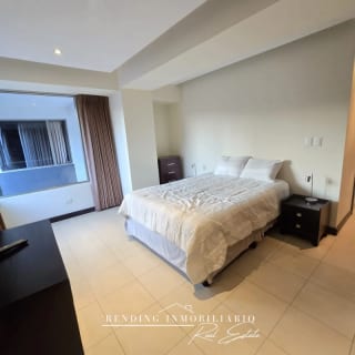 Apartamento en renta zona 14 edificio Cobella de una habitación + un parqueo — Apartamento en Alquiler en Cobella, Zona 14, Guatemala, Ciudad — miniatura 3 de 8