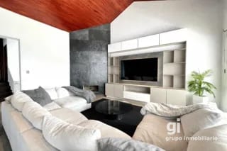 Casa en venta en Santa Rosalía con excelente distribución, jardín y pozo propio — Casa en Venta en Carretera a El Salvador, Guatemala, Ciudad — miniatura 2 de 15
