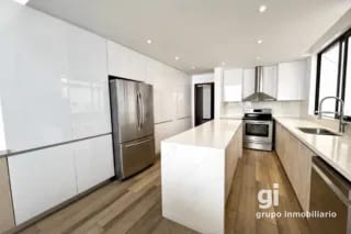Casa en venta en Santa Rosalía con excelente distribución, jardín y pozo propio — Casa en Venta en Carretera a El Salvador, Guatemala, Ciudad — miniatura 7 de 15