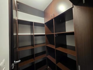 Apartamento en renta zona 10 — Apartamento en Alquiler en Verona, Zona 10, Guatemala, Ciudad — miniatura 8 de 16