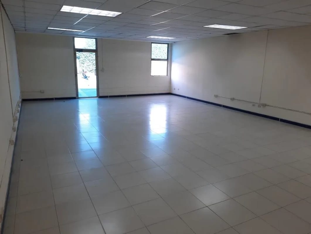 Bodega en alquiler zona 12 — Bodega / Ofibodega en Alquiler en Zona 12, Guatemala, Ciudad — foto 4 de 13