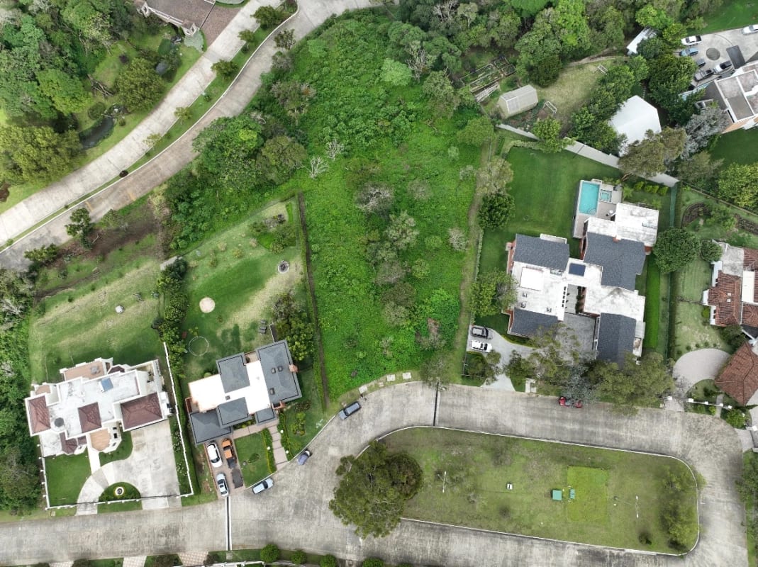 Hermoso Terreno en Venta — Terreno en Venta en Carretera a El Salvador, Guatemala, Ciudad — foto 2 de 6