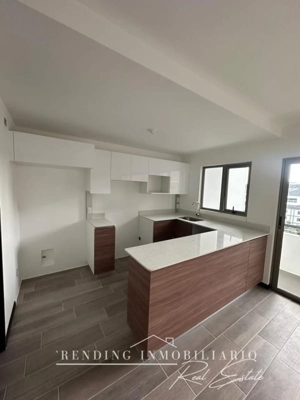 Apartamento en renta zona 14 edificio Segheria de 3 habitaciones + 3 parqueos — Apartamento en Alquiler en Segheria, Zona 14, Guatemala, Ciudad — foto 12 de 14