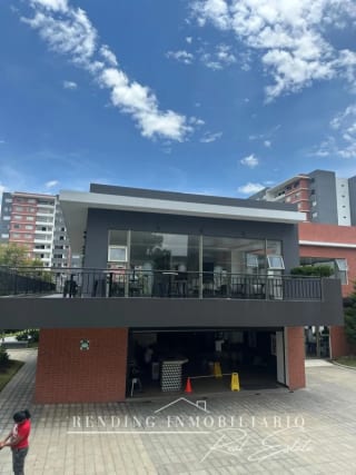 Apartamento en renta zona 14 edificio Segheria de 3 habitaciones + 3 parqueos — Apartamento en Alquiler en Segheria, Zona 14, Guatemala, Ciudad — miniatura 6 de 14