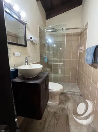 Vendo de Casa en la Antigua Guatemala condominio GARDENS. — Casa en Venta en Antigua Gardens, Alotenango, Sacatepéquez — miniatura 4 de 17