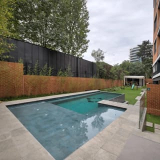 Apartamento en renta zona 14 edificio Vistana de 2 habitaciones + 2 parqueos — Apartamento en Alquiler en Vistana, Zona 14, Guatemala, Ciudad — miniatura 2 de 10