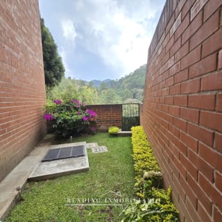 Apartamento en renta zona 16 Hexa Cañadas de 3 habitaciones + 2 parqueos — Apartamento en Alquiler en Hexa Cañada 16, Zona 16, Guatemala, Ciudad — miniatura 8 de 13