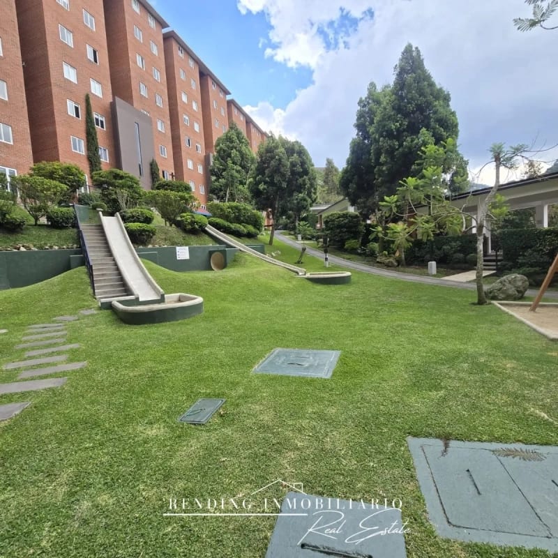 Apartamento en renta zona 16 Hexa Cañadas de 3 habitaciones + 2 parqueos — Apartamento en Alquiler en Hexa Cañada 16, Zona 16, Guatemala, Ciudad — foto 2 de 13