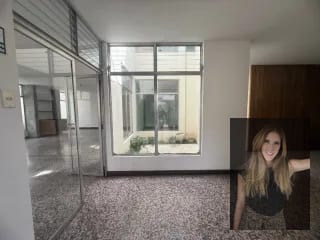 Amplia casa para oficina en zona 10 — Oficina en Alquiler en Zona 10, Guatemala, Ciudad — miniatura 17 de 17