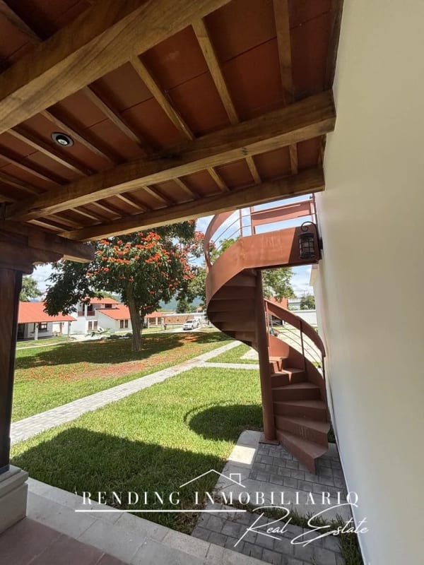 Casa en renta Antigua Guatemala condominio Villas de Duero de 4 habitaciones + 3 parqueos — Casa en Alquiler en Antigua, Sacatepéquez — foto 16 de 16