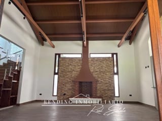 Casa en renta Antigua Guatemala condominio Villas de Duero de 4 habitaciones + 3 parqueos — Casa en Alquiler en Antigua, Sacatepéquez — miniatura 11 de 16