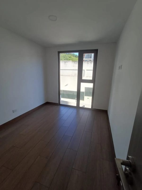 Apartamento en renta, para estrenar en NARU 16 — Apartamento en Alquiler en Zona 16, Guatemala, Ciudad — foto 8 de 11