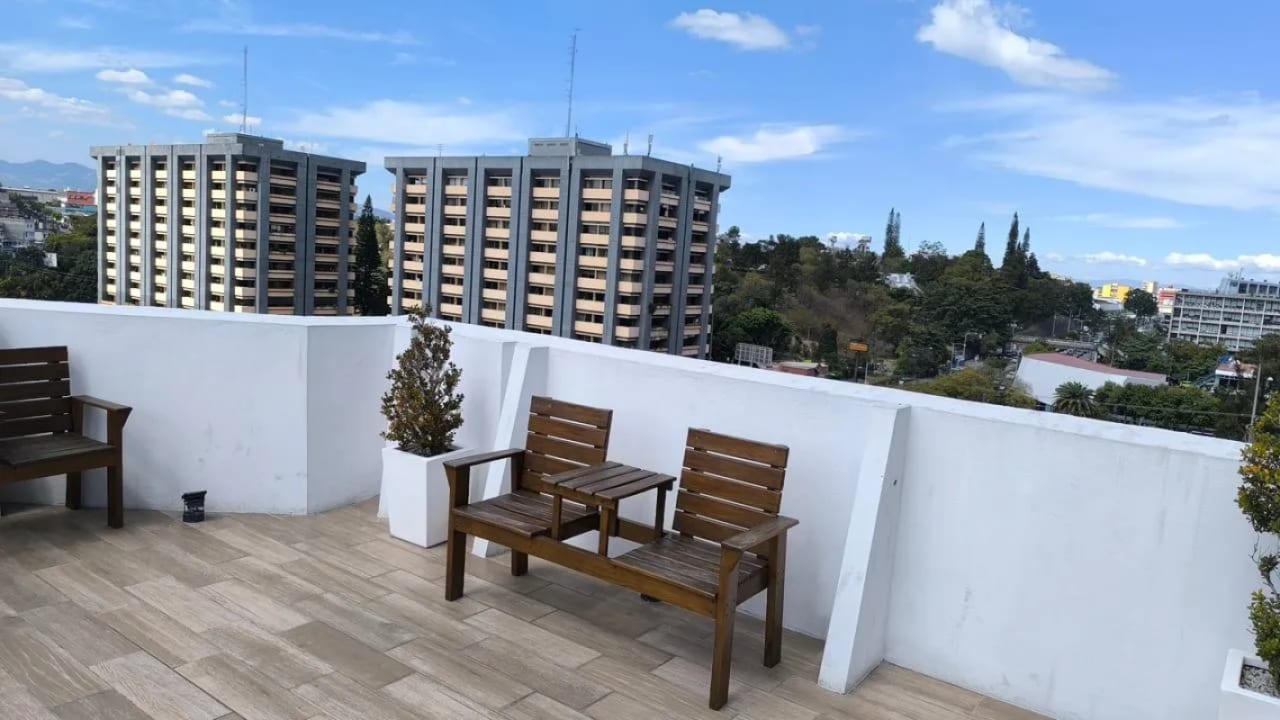 Apartamento en renta Vivo - Z.4 — Apartamento en Alquiler en Zona 4, Guatemala, Ciudad — foto 3 de 17