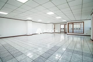 Oficina en Zona 10 — Oficina en Alquiler en Zona 10, Guatemala, Ciudad — miniatura 4 de 4