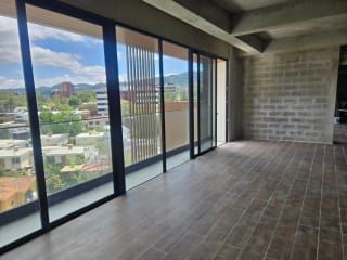 Tu oficina en zona 15 ¡excelente oportunidad en Gaura! — Oficina en Alquiler en Zona 15, Guatemala, Ciudad — miniatura 1 de 4