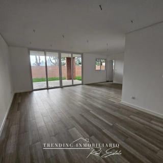Casa en venta Carretera a El Salvador condominio Buena Fuente de 4 habitaciones + 4 parqueos — Casa en Venta en Santa Catarina Pinula, Guatemala, Ciudad — miniatura 13 de 17