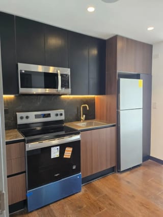 Alquiler de apartamento en zona 10 Atarah de 1 dormitorio — Apartamento en Alquiler en Atarah, Zona 10, Guatemala, Ciudad — miniatura 5 de 6