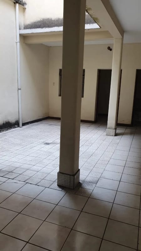 CASA EN VENTA ZONA 4, A UNA DE CUADRA DE 4º NORTE — Casa en Venta en Zona 4, Guatemala, Ciudad — foto 16 de 17