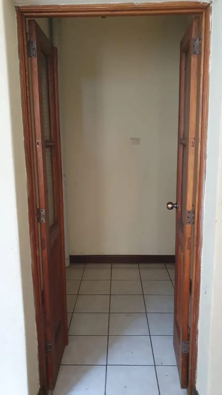 CASA EN VENTA ZONA 4, A UNA DE CUADRA DE 4º NORTE — Casa en Venta en Zona 4, Guatemala, Ciudad — foto 6 de 17