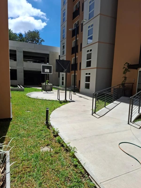 Venta de apartamento en zona 16  Lares  16 de 3 dormitorios. — Apartamento en Venta en San Gaspar, Zona 16, Guatemala, Ciudad — foto 3 de 13