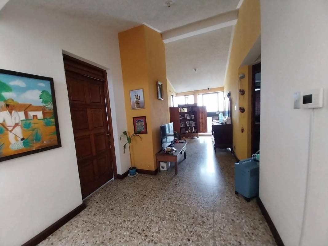 CASA EN VENTA EN LA MONTAÑA  ZONA 16 ADENTRO DE GARITA — Casa en Venta en La Montaña, Zona 16, Guatemala, Ciudad — foto 6 de 8
