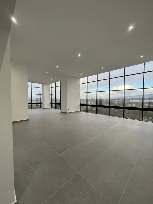 OFICINA EN VENTA – EDIFICIO RENOVATI, ZONA 10 — Oficina en Venta en Renovati, Zona 10, Guatemala, Ciudad — foto 4 de 4