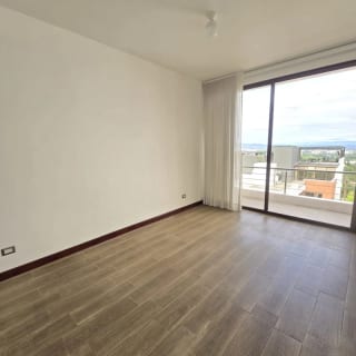 Casa en alquiler zona 16 Cañadas de San Isidro de 4 habitaciones + 3 parqueos — Casa en Alquiler en Acacias de Cayalá, Zona 16, Guatemala, Ciudad — miniatura 6 de 17