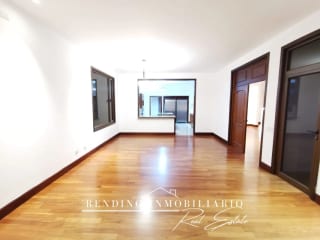 Casa en venta Encinos de Cayalá zona 16 con 5 habitaciones + 6 parqueos — Casa en Venta en Encinos de Cayala, Zona 16, Guatemala, Ciudad — miniatura 3 de 17