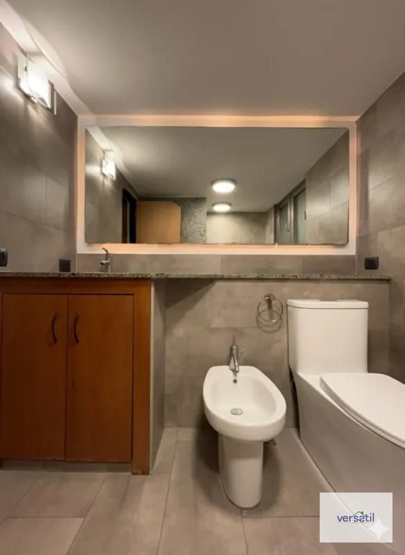 Bello y amplio apartamento en alquiler Oakland zona 10 — Apartamento en Alquiler en Oakland I, Zona 10, Guatemala, Ciudad — foto 3 de 11