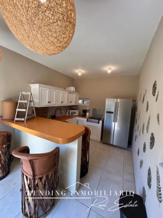 Casa en venta en playa de El Paredón Escuintla, 2 habitaciones grandes — Casa vacacional en Venta en Siquinalá, Escuintla — miniatura 1 de 12