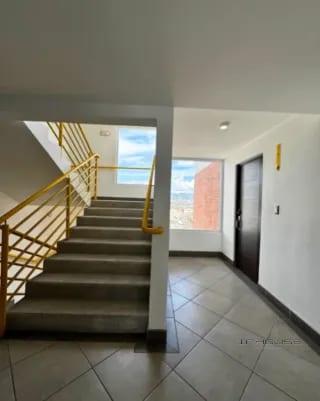 APARTAMENTO EN RENTA ZONA 12 EN SANTA ELISA — Apartamento en Alquiler en Zona 12, Guatemala, Ciudad — miniatura 4 de 11