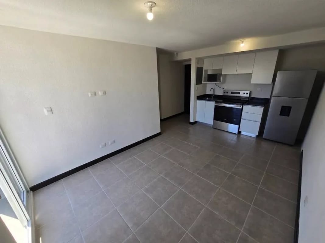 Apartamento en Alquiler | Edificio Esenta | Zona 12 | 2 habitaciones · Cerca de la USAC — Apartamento en Alquiler en Esenta, Zona 12, Guatemala, Ciudad — foto 7 de 11